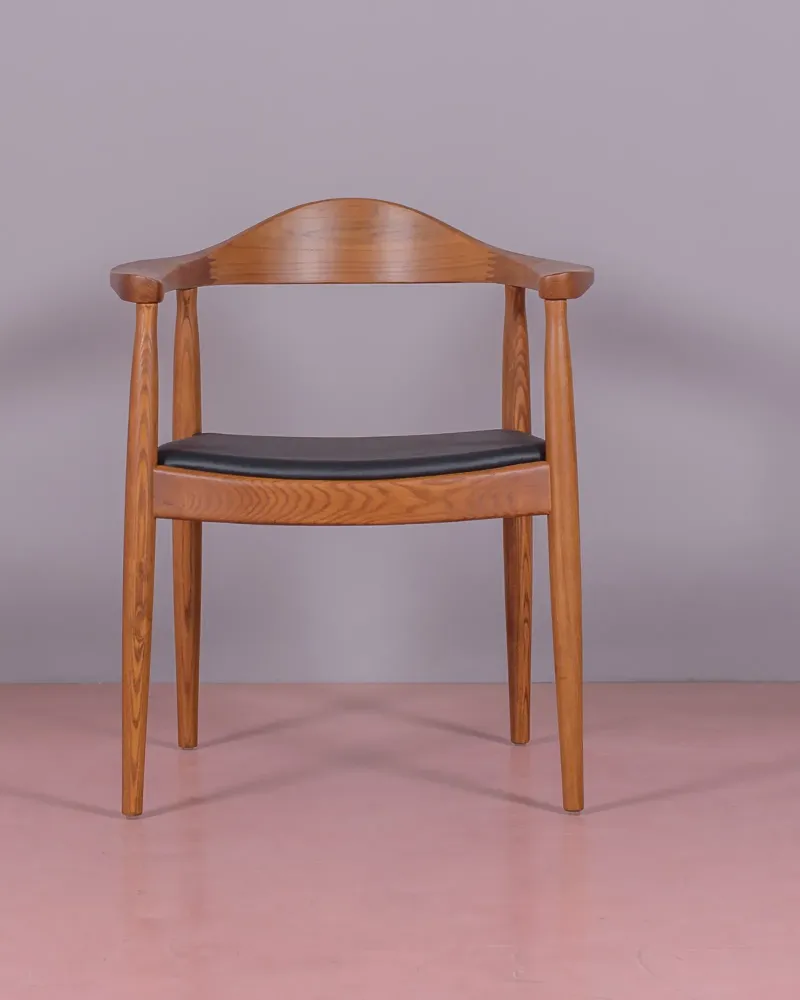 Santon Stuhl aus Eschenholz und Kunstlederkissen | Kostenloser Versand