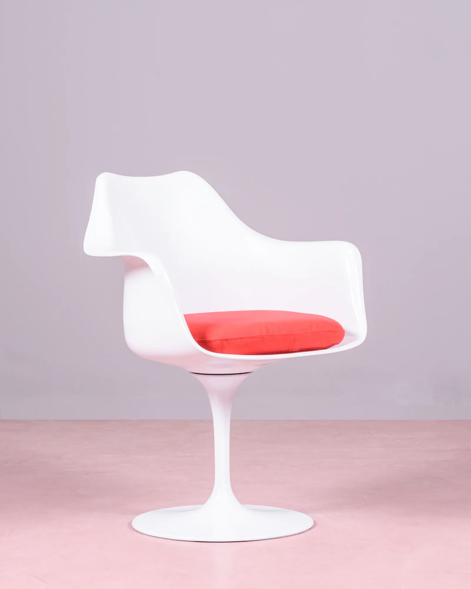 Chaise Tulip Arms avec accoudoirs pour salle à manger | Garantie de 5 ans avec Nest Dream