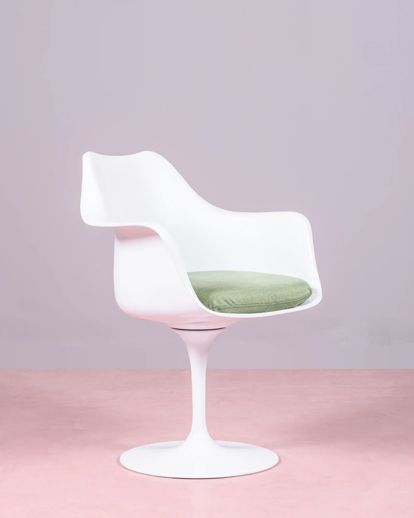 Chaise Tulip Arms avec accoudoirs pour salle à manger | Garantie de 5 ans avec Nest Dream