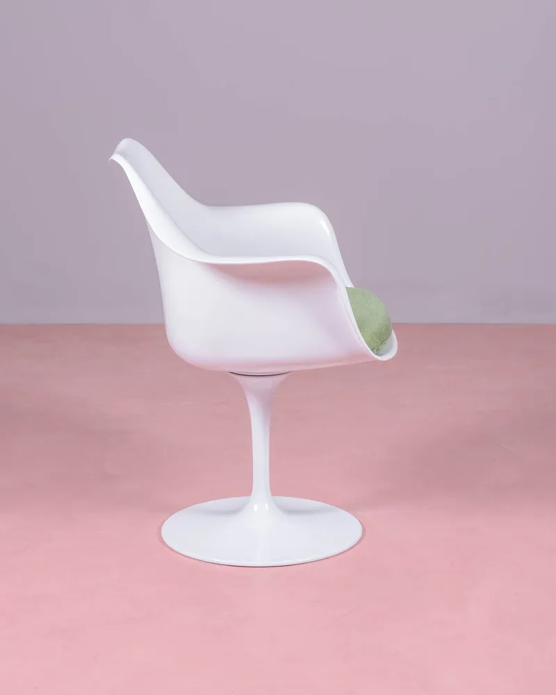 Chaise Tulip Arms avec accoudoirs pour salle à manger | Garantie de 5 ans avec Nest Dream