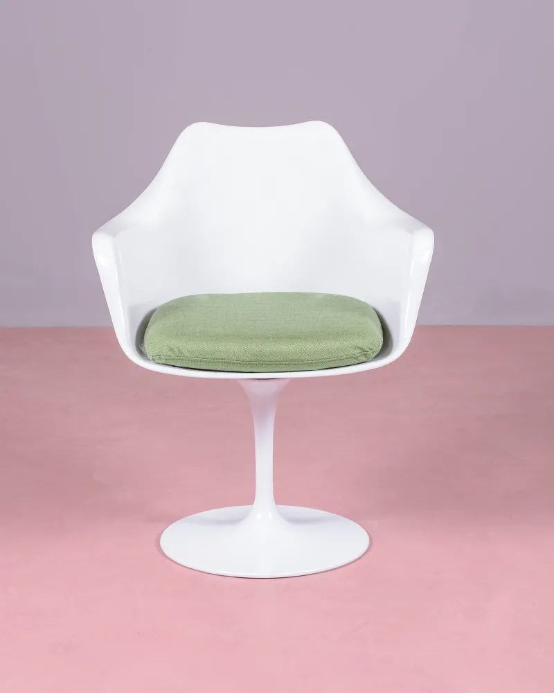 Chaise Tulip Arms avec accoudoirs pour salle à manger | Garantie de 5 ans avec Nest Dream