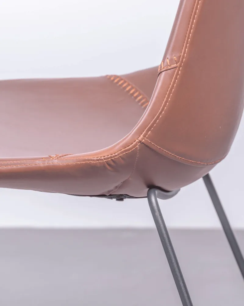 Vintage industrial chair upholstered in imitation leather | 5 year warranty