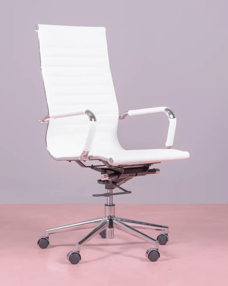 Chaise de bureau à dossier haut rembourrée en similicuir | Nest Dream
