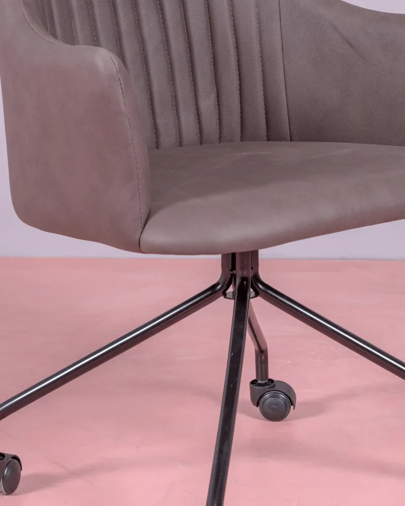 Skyline Kontorstol betrukket med vintage stof | Nest Dream