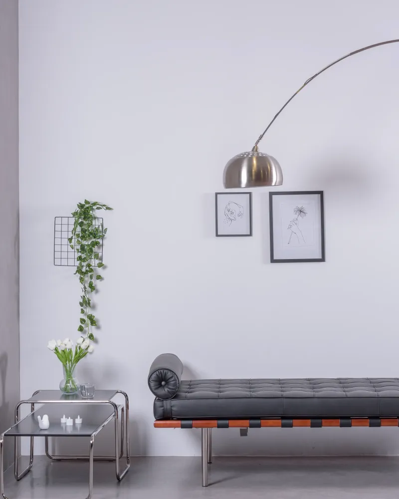 Barcelona Daybed aus Vollnarbenleder – Kostenloser Versand – Nest Dream
