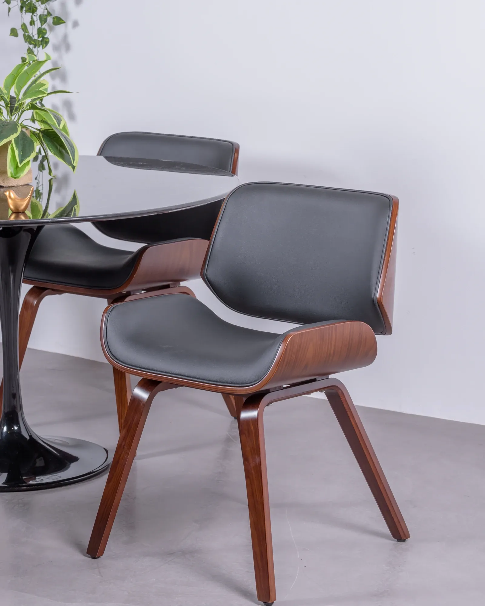 Dark walnut wood chair with leatherette cushion Nordic