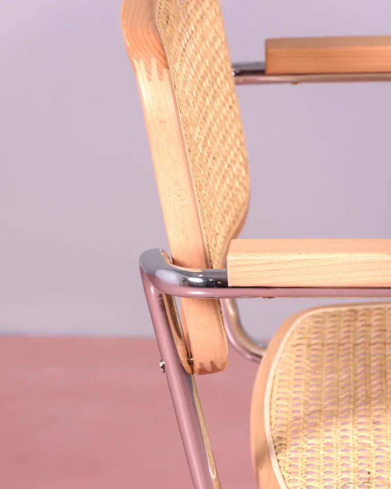 Sedia in rattan con braccioli in legno di faggio | Nest Dream