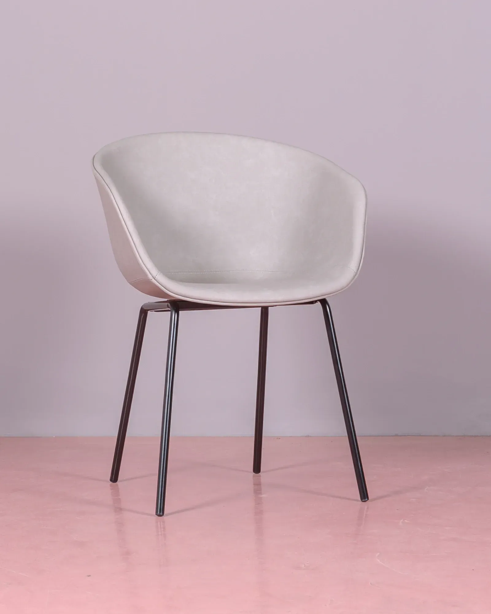 Vintage stoel met armleuningen bekleed met gewaxt kunstleer - Denver