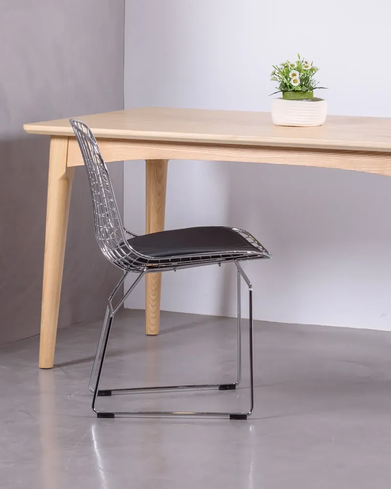 Krzesło Bertoia ze stali chromowanej | Krzesła Metalowe | Nest Dream