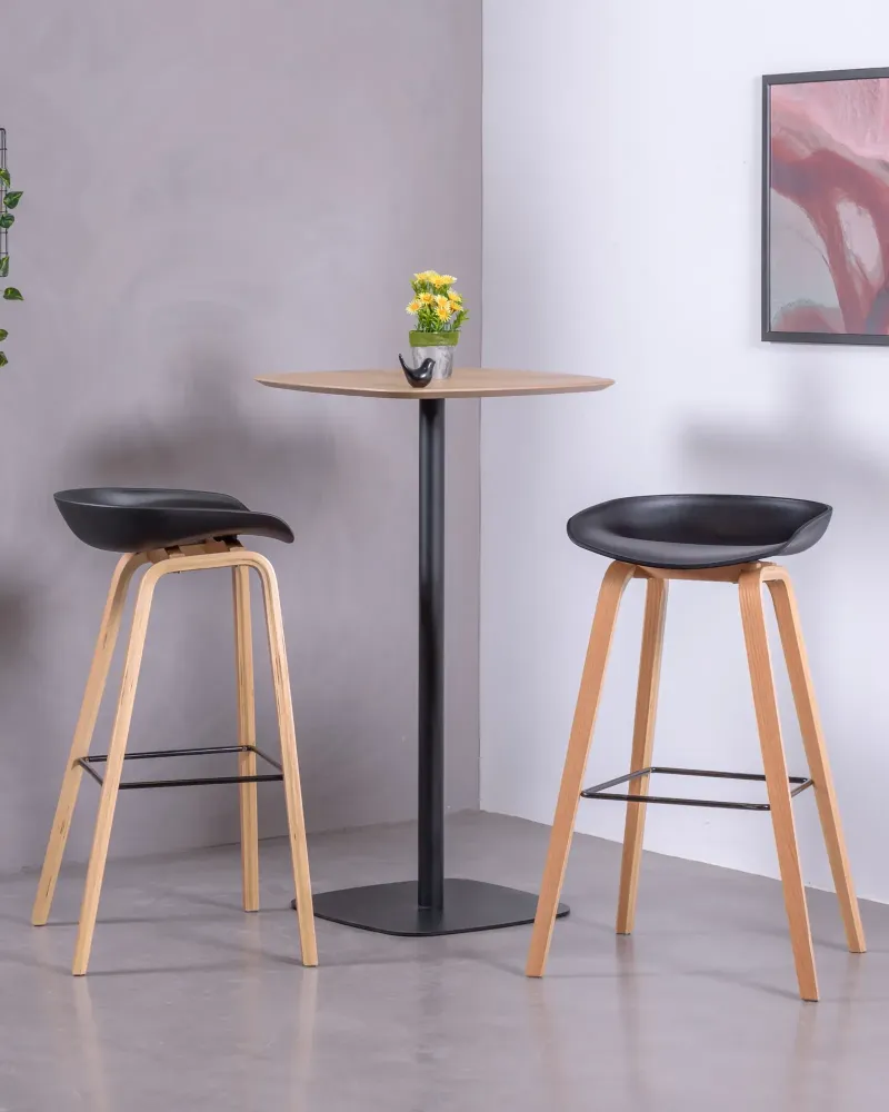 Daxer kruk Scandinavisch design met beuken poten | Nest Dream