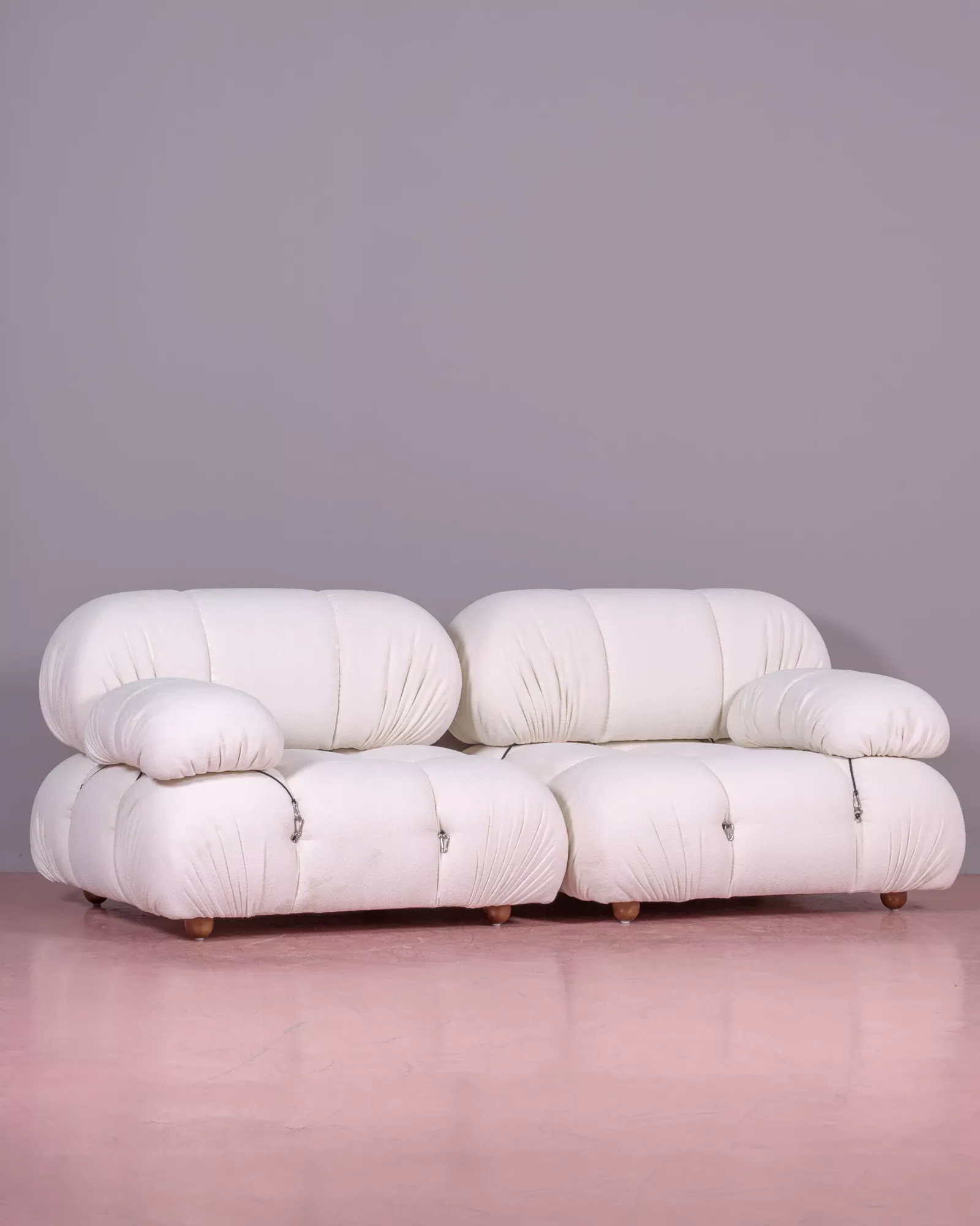 Reposapiés sofá Laurel tapizado en bouclé - Sofas tapizados